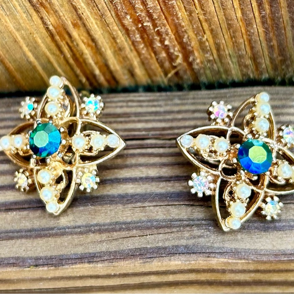 Antique Earrings gold & pearl Blue Rhinestone Clip Ons 1940’s